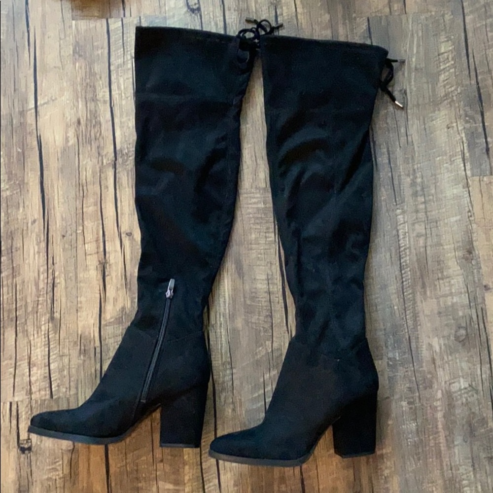 Mark Fisher over the knee suede boots -siz…
